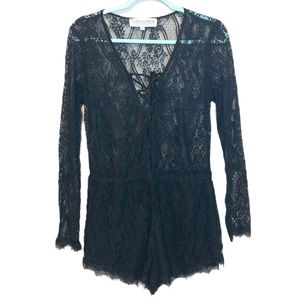 Gypsy Warrior Boutique Black Lace V-Neck Romper